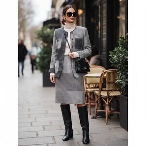 Doncaster Wool Skirt Suit-Size 4-Gray Tweed Jacket Set-Classic Chic-Vintage-Work